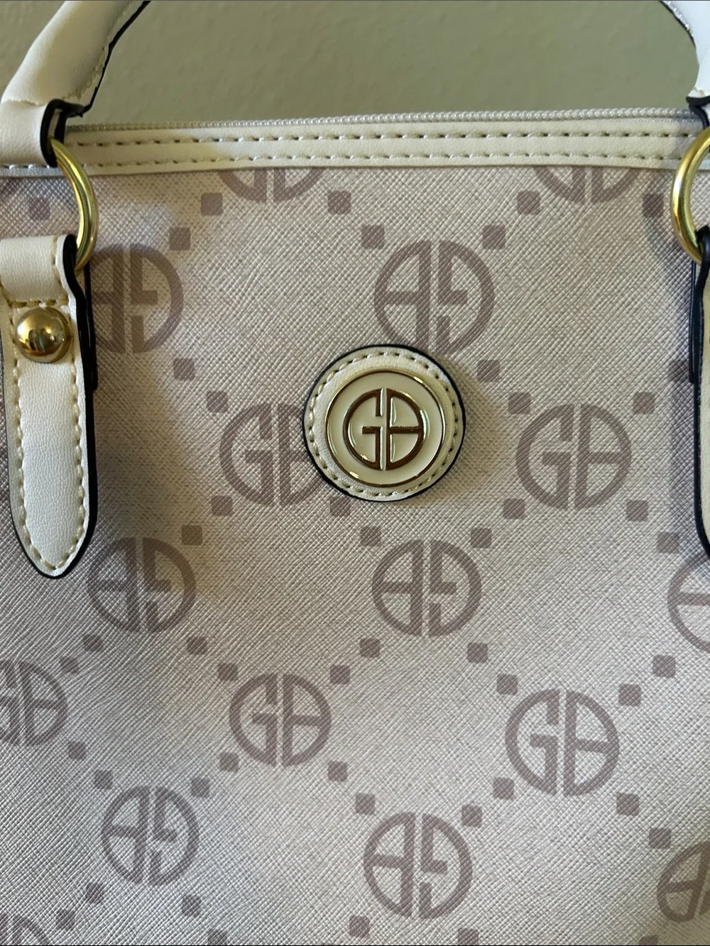 Giani Bernini Purse Monogram Signature Dome Satchel Crossbody Bag‎